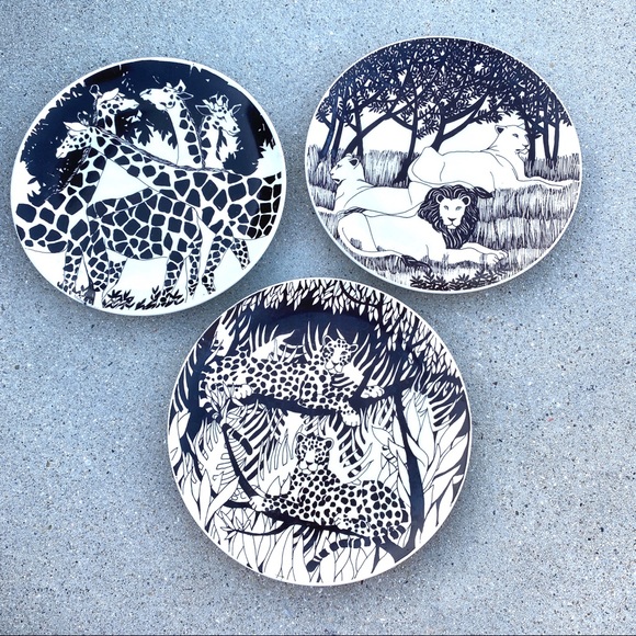 3 Africa plates vintage giraffes lions leopard set